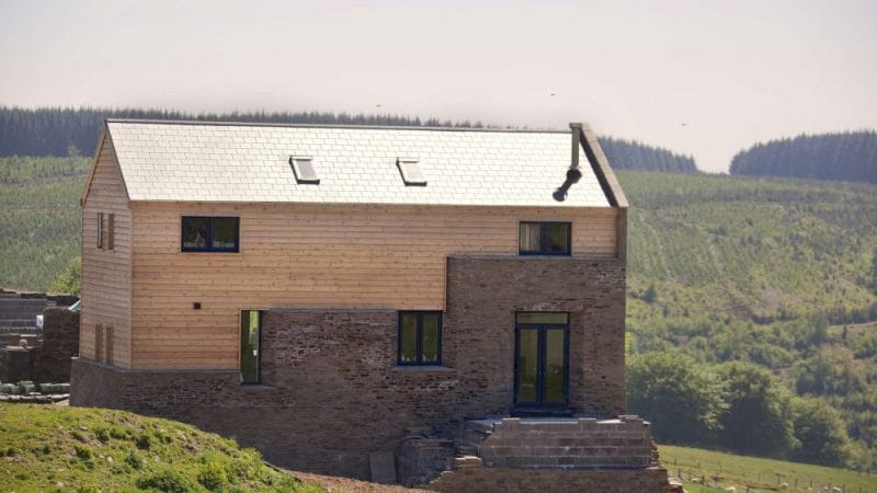 ‘OFF-GRID’ HOUSE IN SOUTH WALES HEATED USING THERMASKIRT
