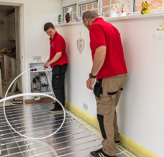 WET UNDERFLOOR HEATING BLOWS ELECTRIC OUT OF THE WATER @Wunda_UK