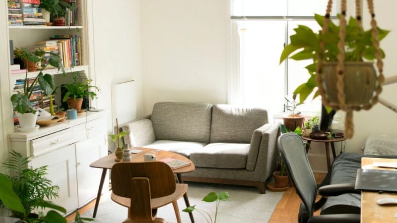 HOME STAGER’S TOP DIY INTERIOR TRENDS FOR A 2022 TRANSFORMATION